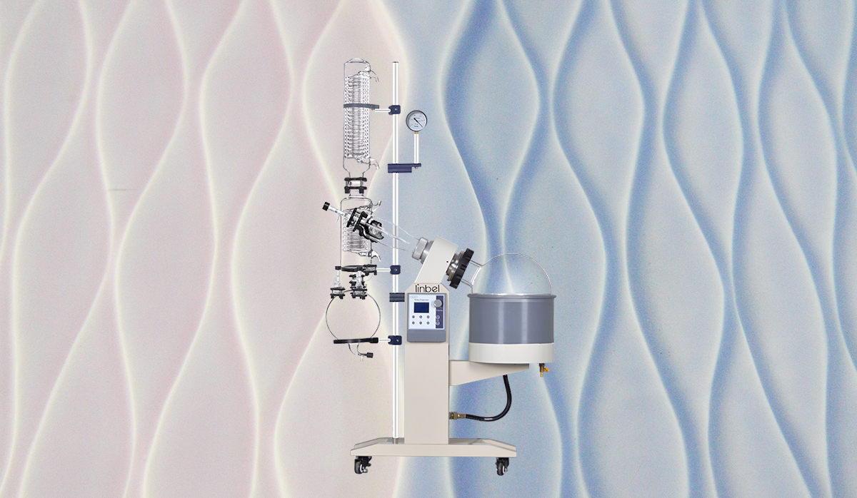 How to clean the glass parts of the rotary evaporator？