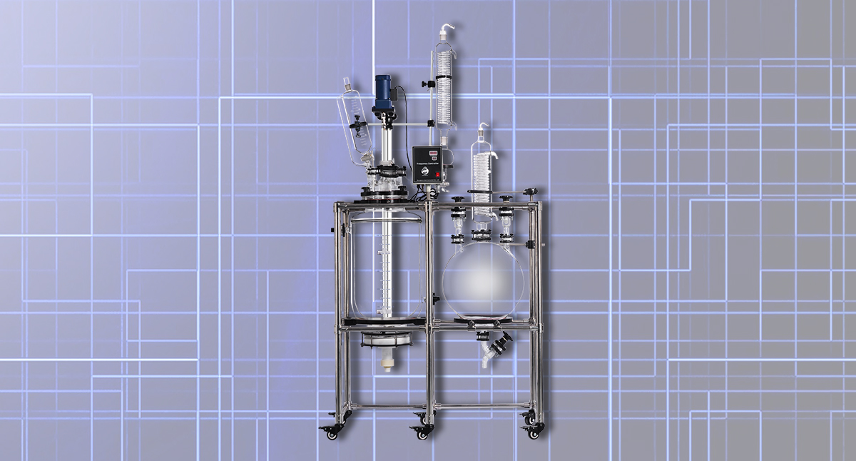 Important applications of glass crystallization filter reactor.